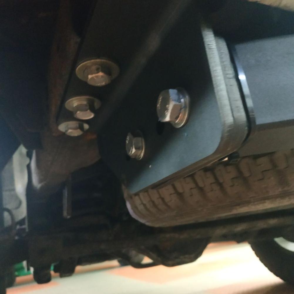 Фаркоп Mitsubishi Pajero Sport K90 (SUV) 1996-2007 Bosal (Oris) 4126-F