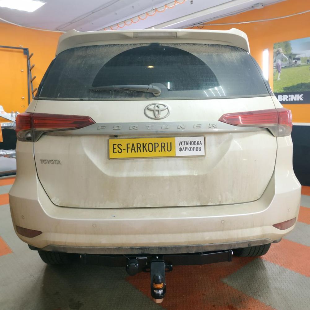 Фаркоп Toyota Fortuner AN160 (SUV) 2015->>> Bizon FA 0250-E