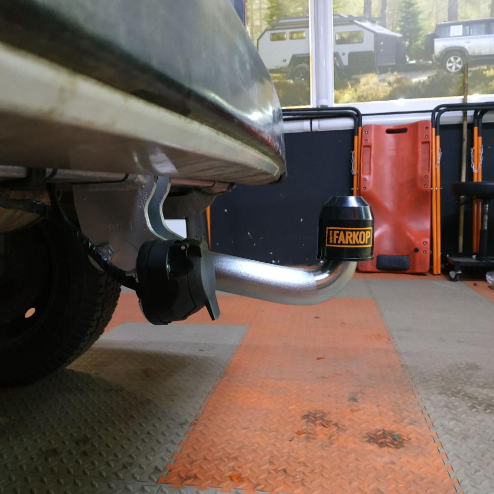 Фаркоп LADA Нива 2121/2131 (SUV) 1977->>> Galia L001A