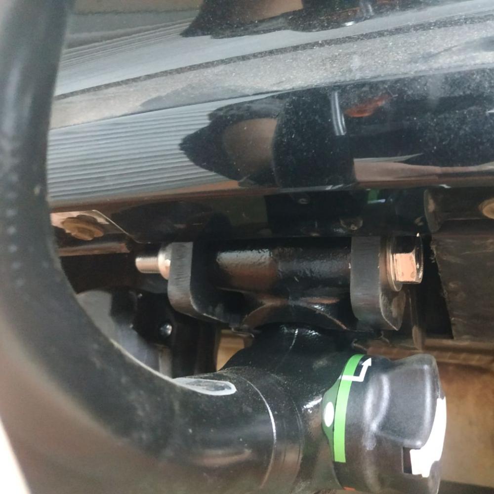 Фаркоп BMW X3 F25 (SUV) 2010-2017 Bosal (Oris) 4756-AK41