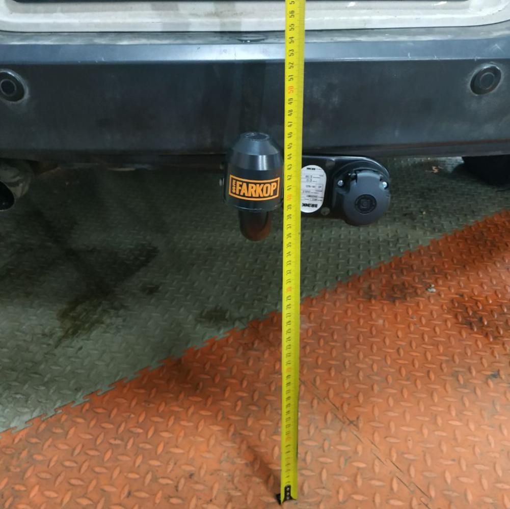 Фаркоп Volkswagen Tiguan NF (SUV) 2006-2016 Brink 491300