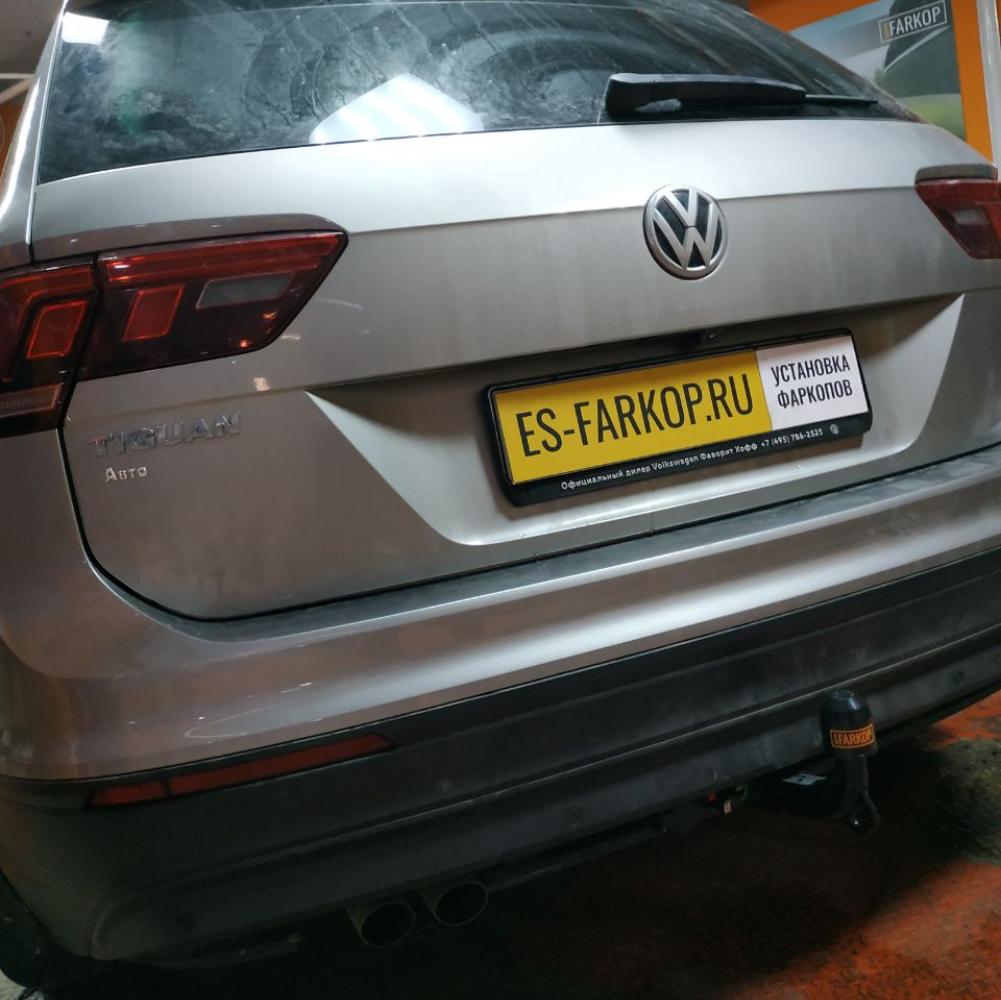 Фаркоп Volkswagen Tiguan AD1 (SUV) 2017->>> Westfalia 321907600001