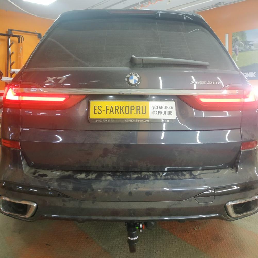 Фаркоп BMW X7 G07 (SUV) 2018->>> Westfalia 303485600001