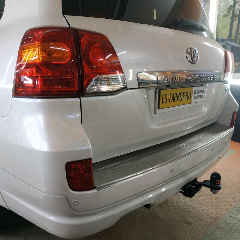 Фаркоп Toyota Land Cruiser 200 (SUV) 2007-2021 PT GROUP 09031501
