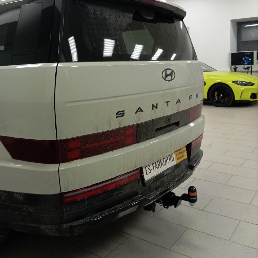 Фаркоп Hyundai Santa Fe SUV 2024->>> Berg F.2318.002