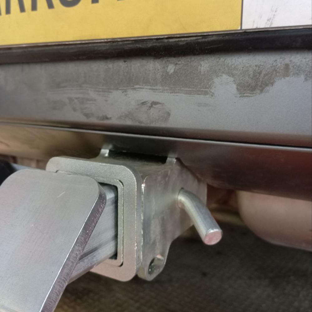 Фаркоп Land Rover Defender 90/110 (SUV) 2019->>> ZinkaR ZL201E