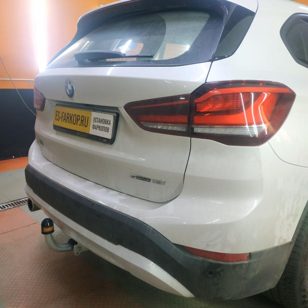 Фаркоп BMW X1 F48 (SUV) 2015->>> Galia B023A