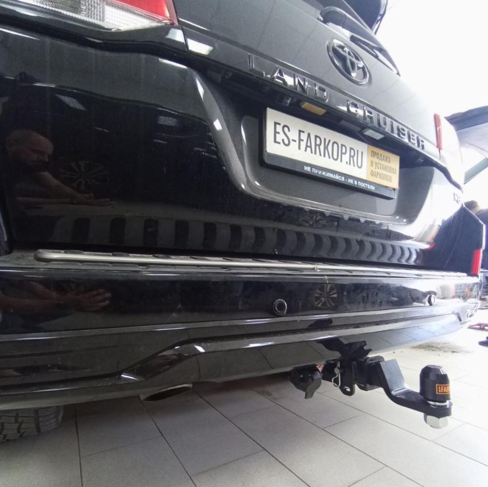 Фаркоп Toyota Land Cruiser 200 (SUV) 2007-2021 Sheriff 3888.32