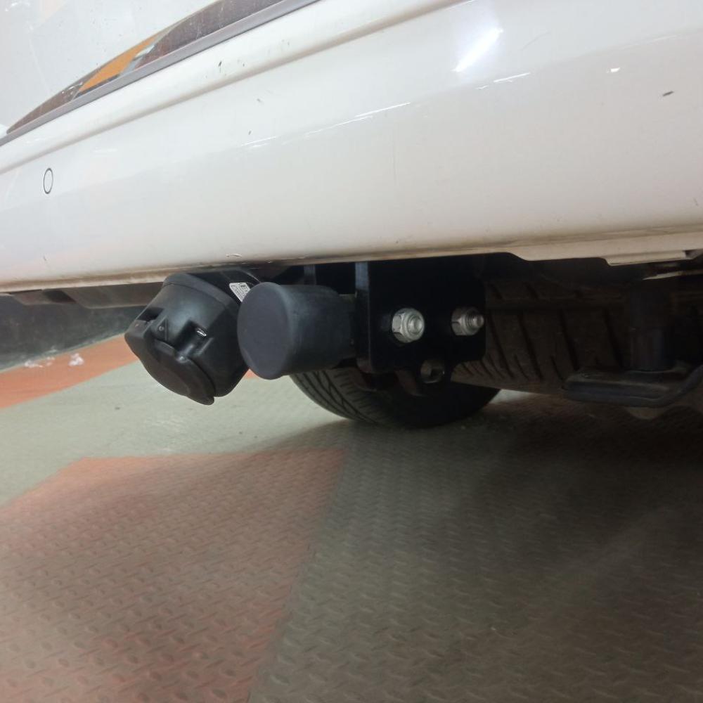 Фаркоп Volkswagen Multivan T6 (Minivan) 2015-2019 Aragon E6706DS