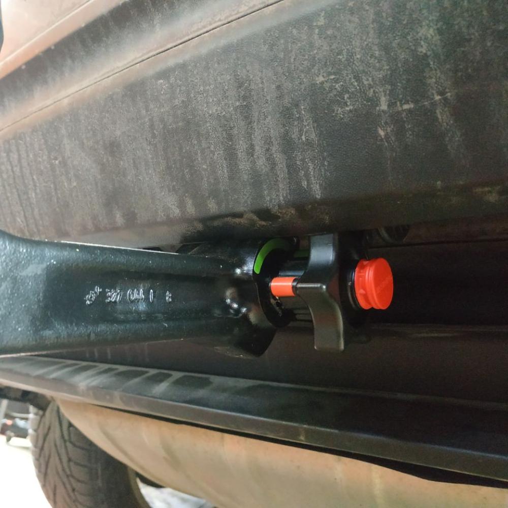 Фаркоп Porsche Cayenne PO536 (SUV) 2017->>> Westfalia 321736900113