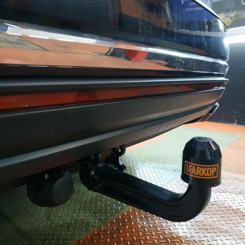 Фаркоп Volkswagen Touareg CR7 (SUV) 2018->>> Westfalia 322064600001