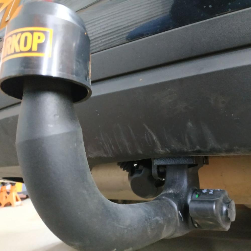 Фаркоп BMW X5 F15 (SUV) 2013-2018 Steinhof B-061