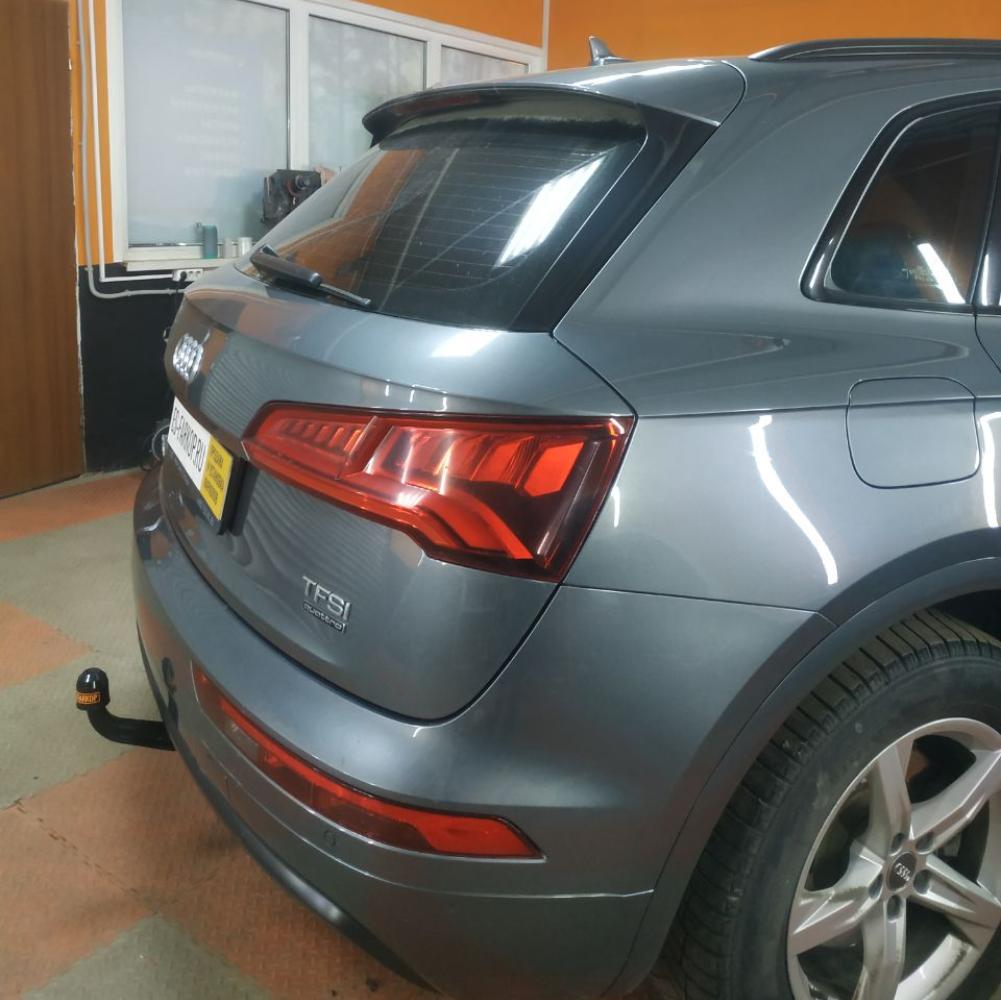 Фаркоп Audi Q5 FY (SUV) 2016->>> Westfalia 305580600001