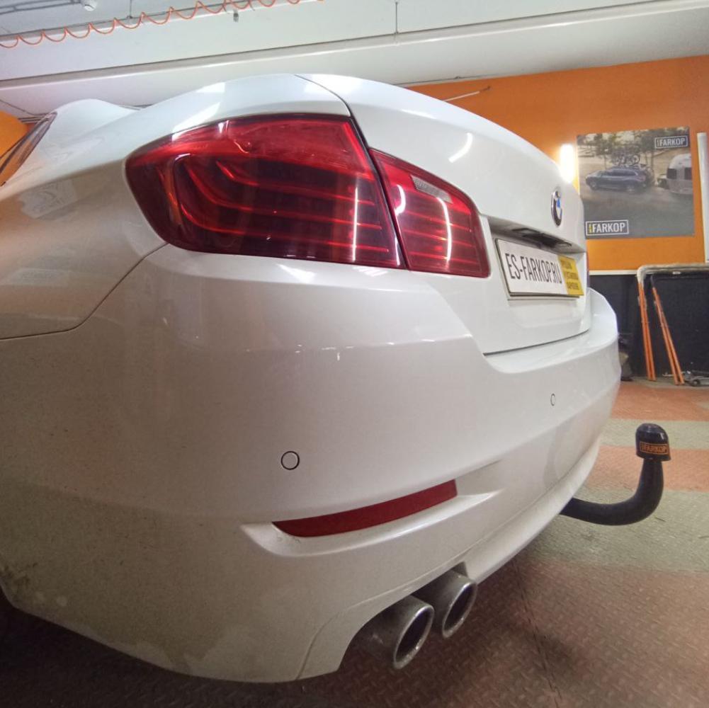 Фаркоп BMW 5-Series F10 (Sedan) 2009-2017 Steinhof B-065