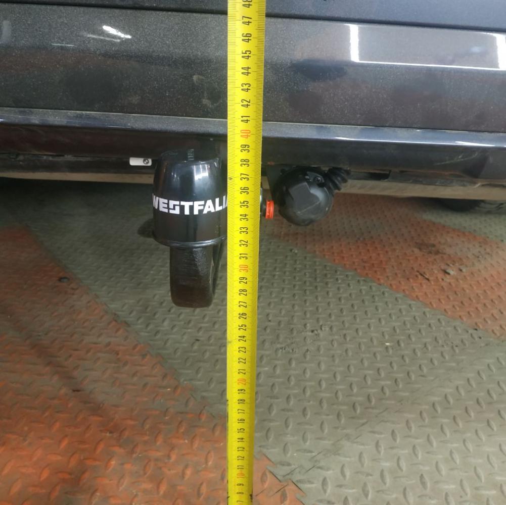 Фаркоп BMW X7 G07 (SUV) 2018->>> Westfalia 303485600001