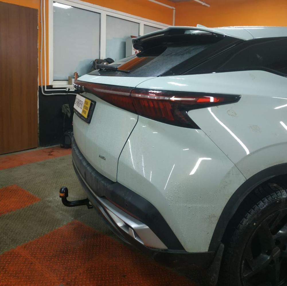 Фаркоп Omoda C5 SUV 2022->>> Berg F.4511.001