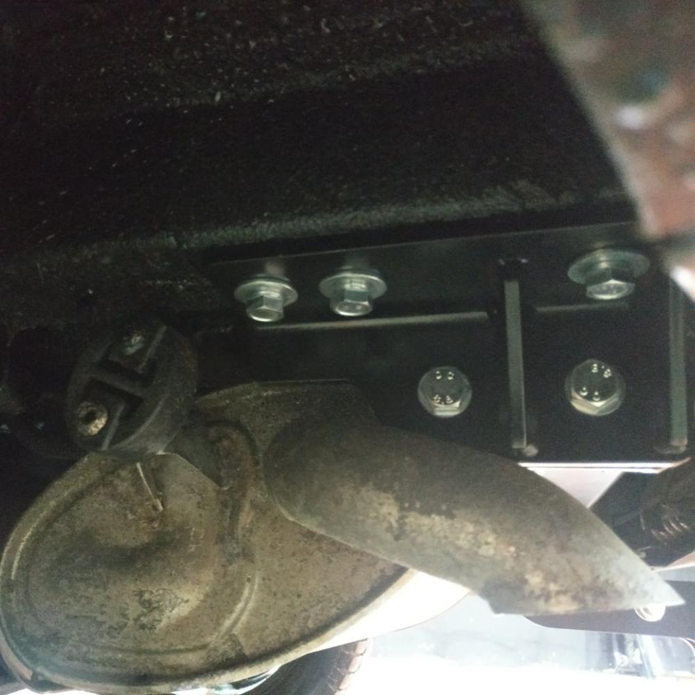 Фаркоп Omoda C5 SUV 2022->>> Berg F.4511.001