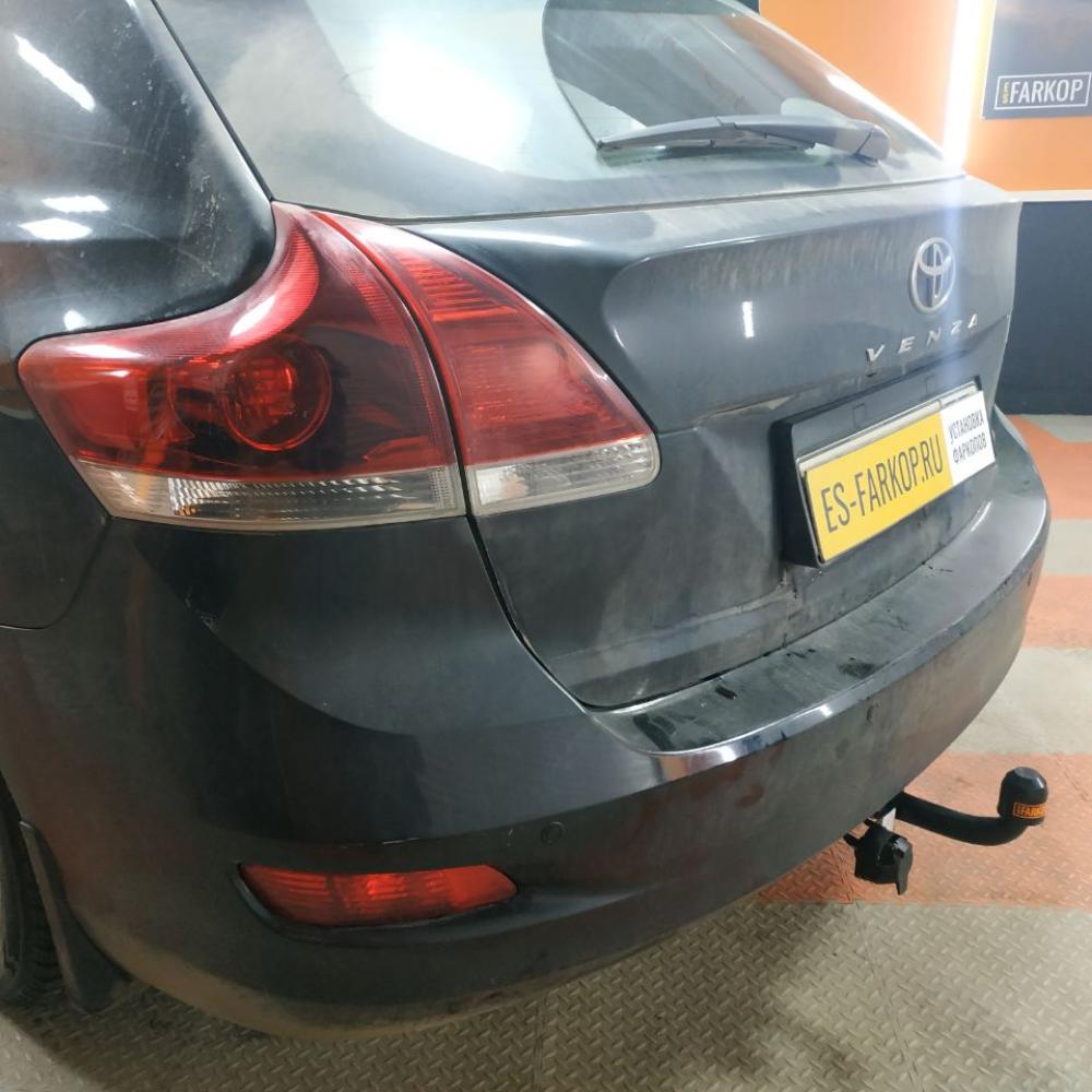 Фаркоп Toyota Venza GV10 2008-2016 Bosal (Oris) 3085-A