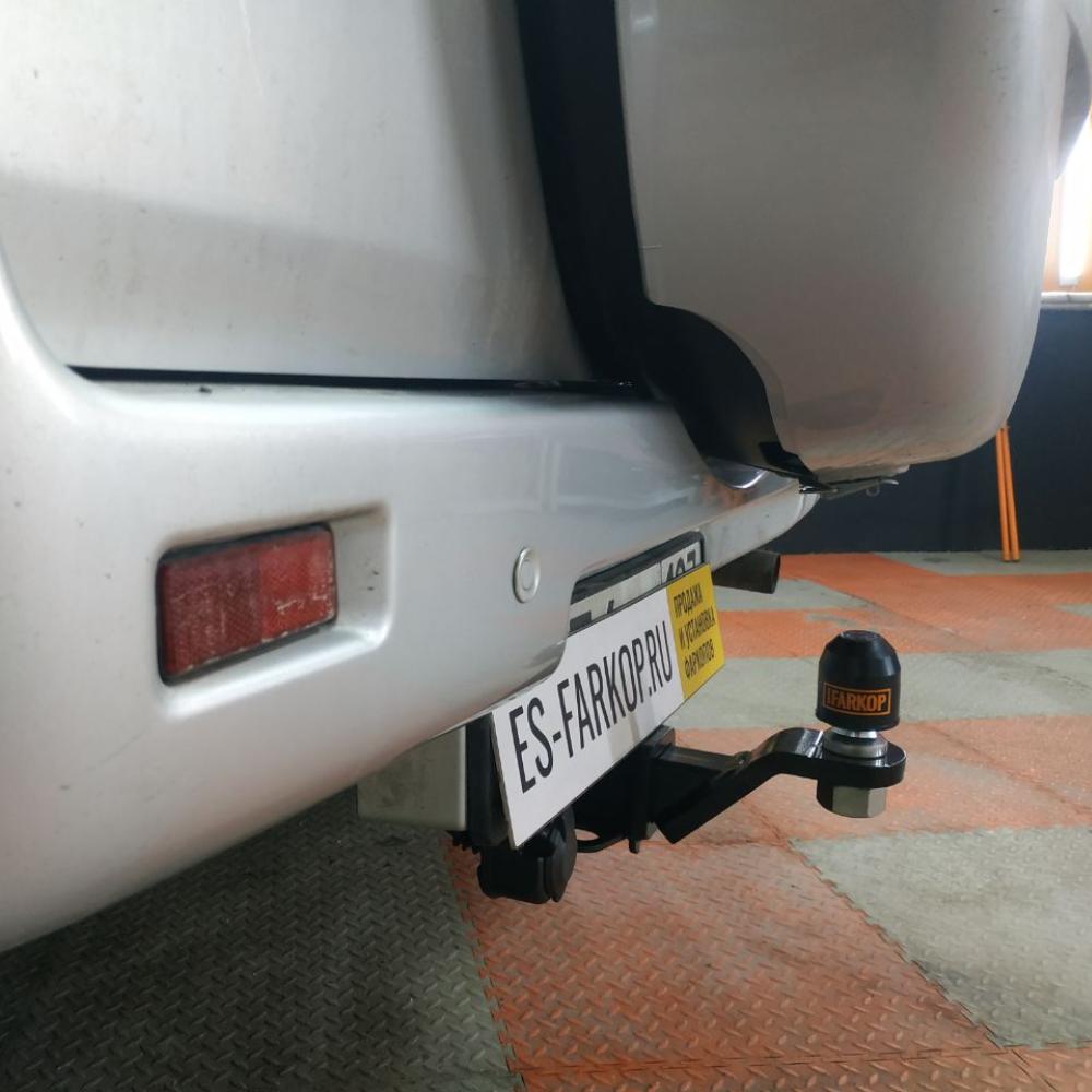 Фаркоп Suzuki Grand Vitara 5D JT (SUV) 2005-2016 Bizon FA 0375-E