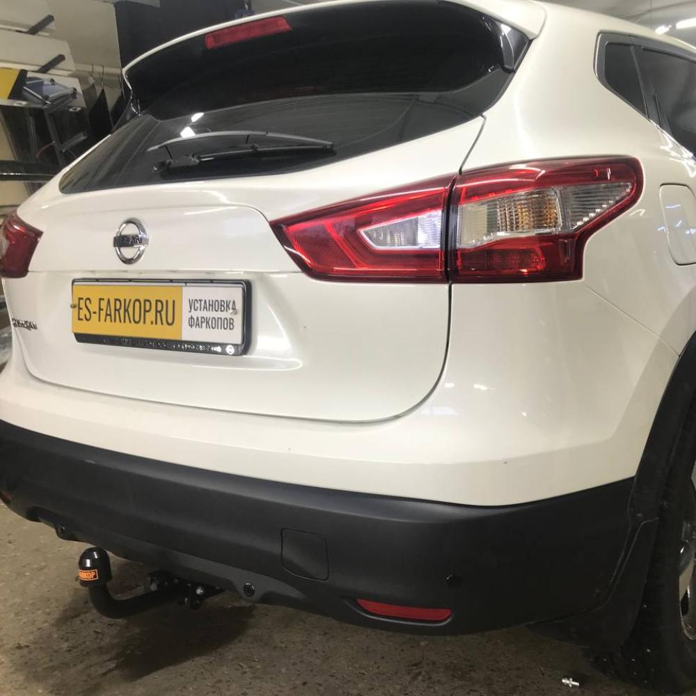 Фаркоп Nissan Qashqai J11 (SUV) 2013-2017 Aragon E4420CA