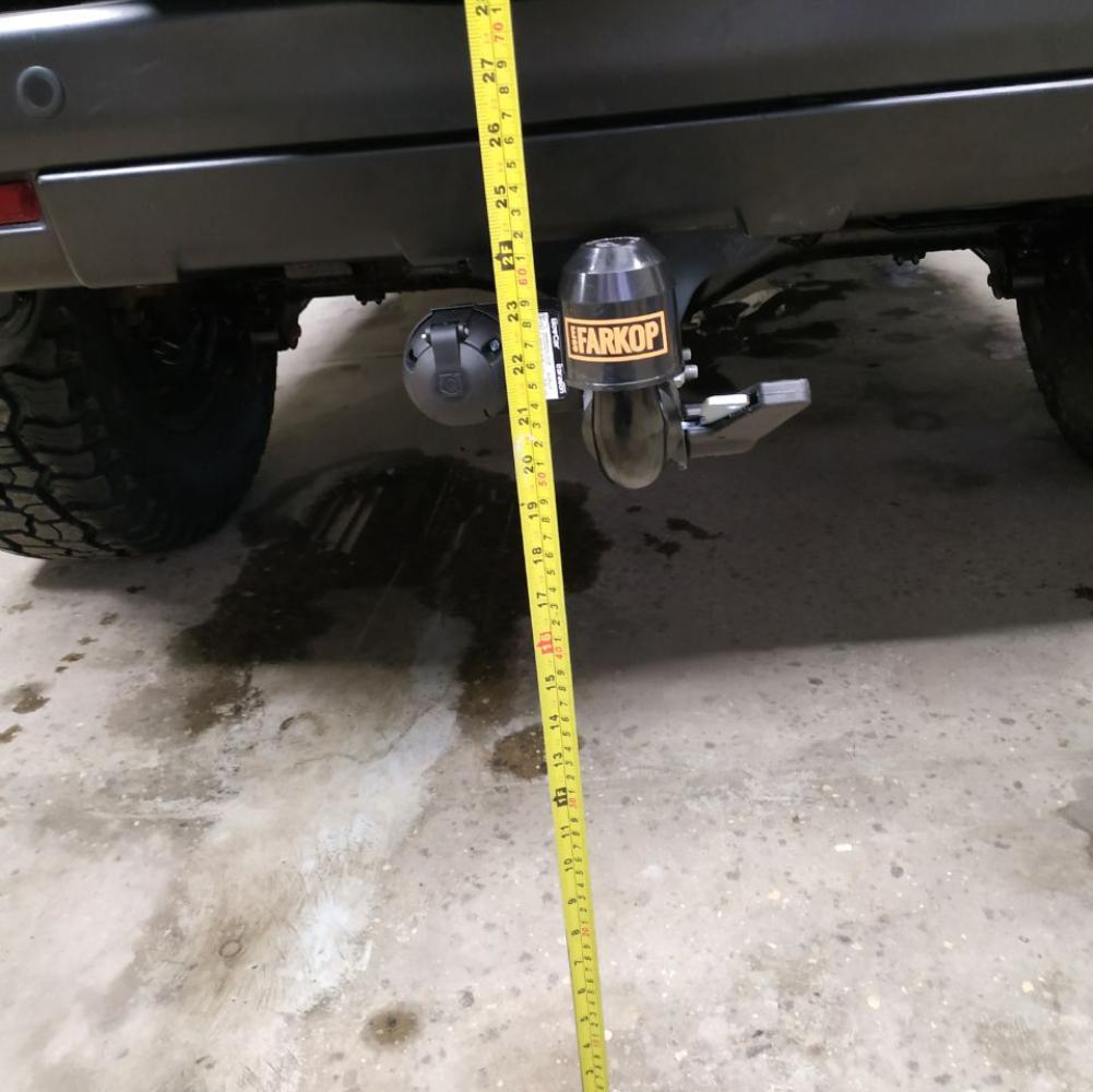 Фаркоп Toyota FJ Cruiser J15 (SUV) 2007-2014 Aragon E6400ES