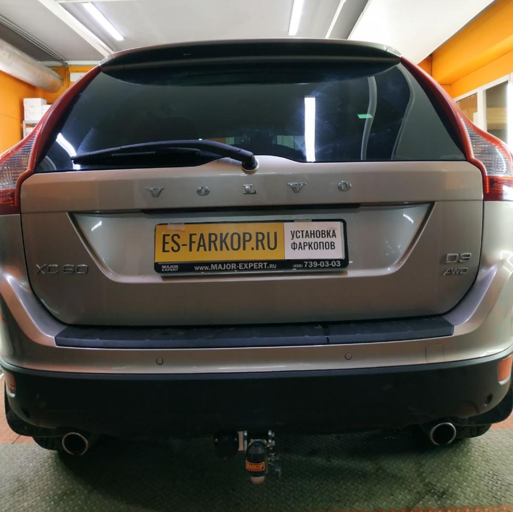 Фаркоп Volvo XC60 DZ (SUV) 2013-2017 Galia V070C