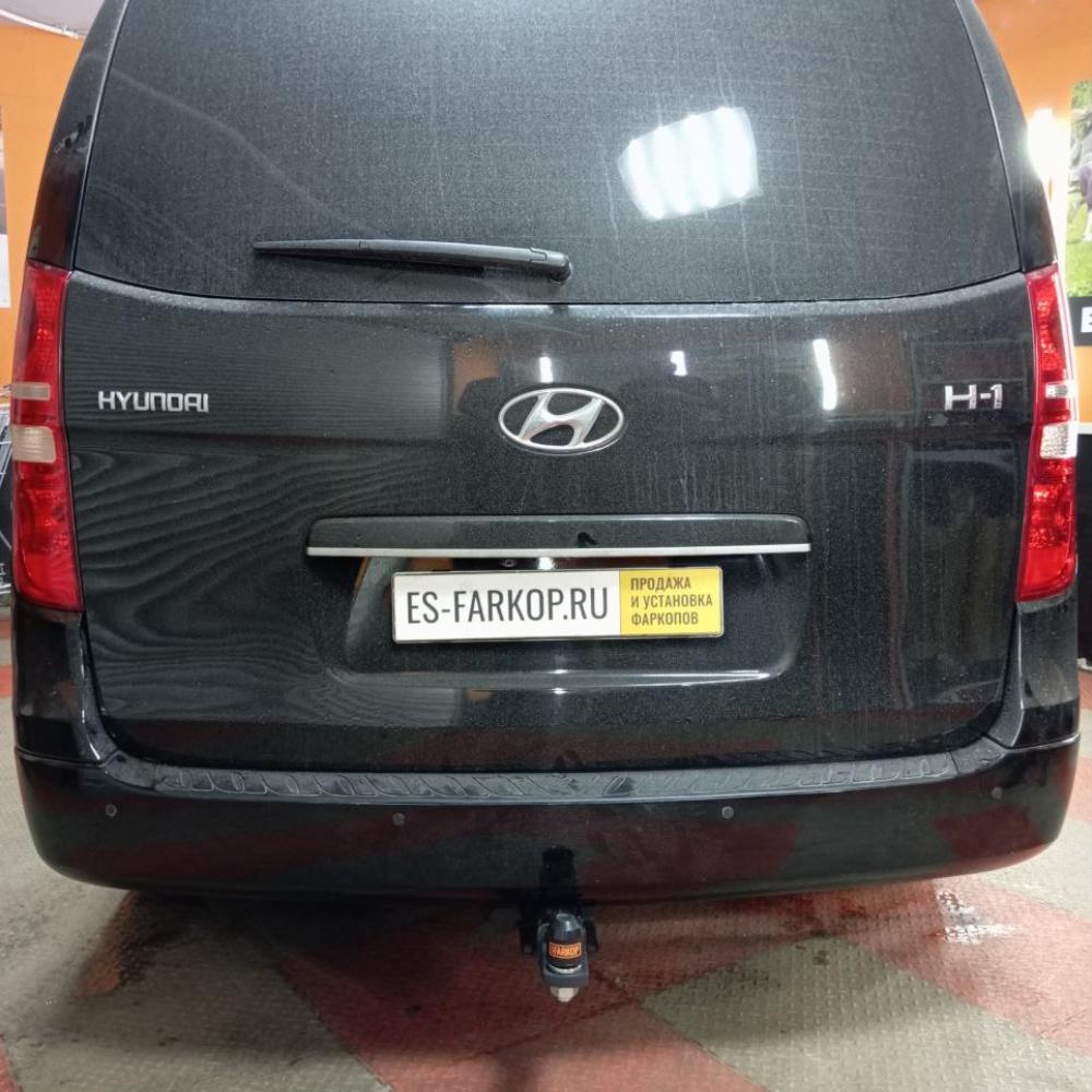 Фаркоп Hyundai H1 MPV 2018->>> TCC TCU00200
