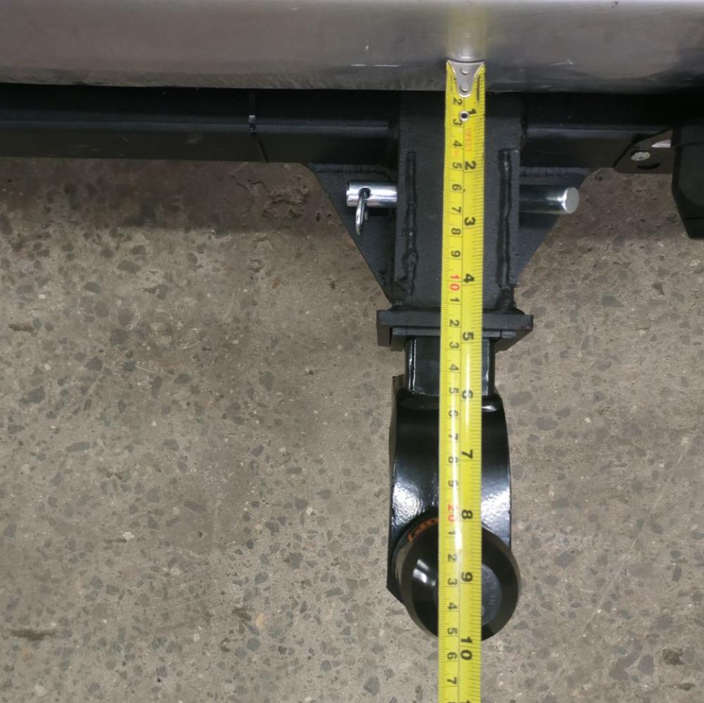 Фаркоп Toyota Hiace H100 (Minivan) 1989-2005 Halty THiARe99-02-E