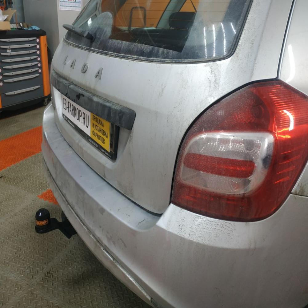 Фаркоп LADA Granta 2194 Cross (SW) 2018->>> Авто-Арсенал AA003