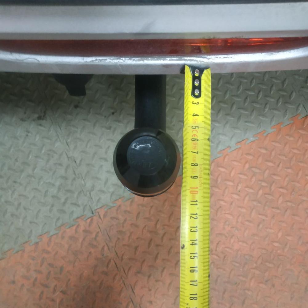 Фаркоп LADA Vesta SW 2023->>> Bosal (Oris) 1242-A