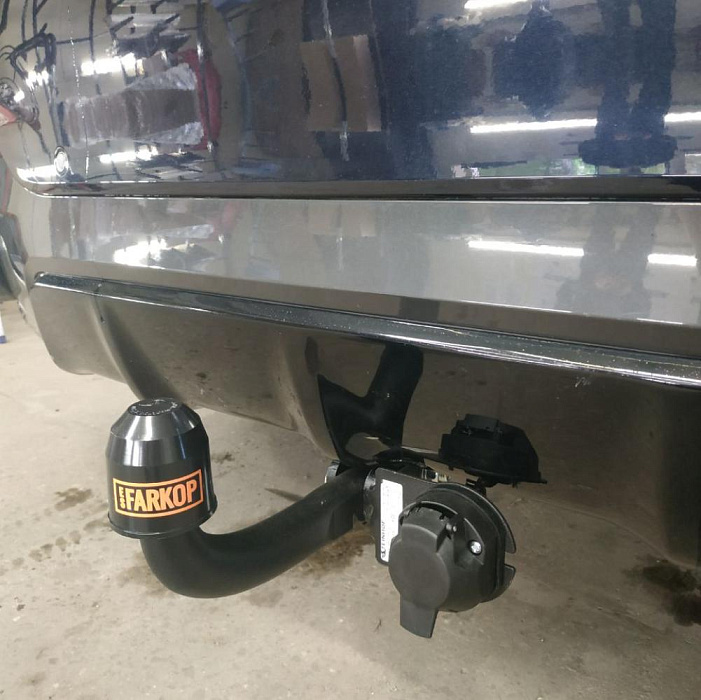 Фаркоп BMW X6 F16 (SUV) 2014-2020 Steinhof B-060