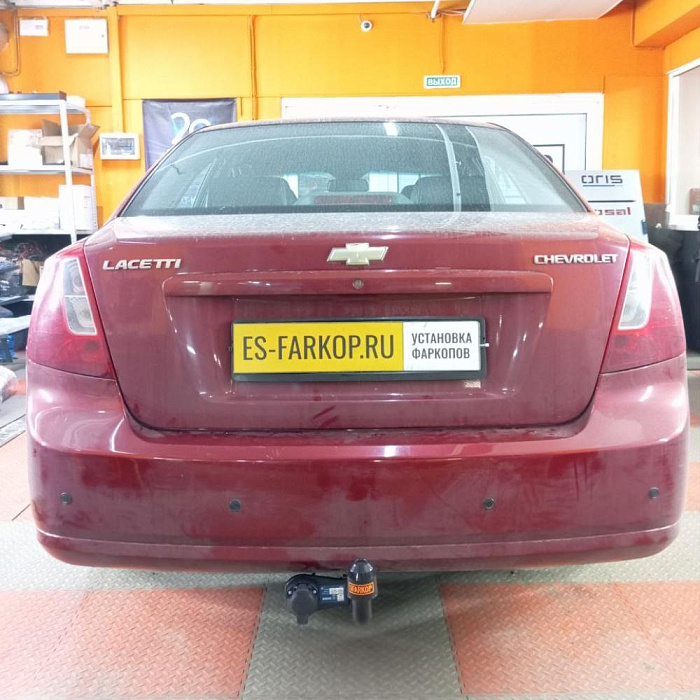 Фаркоп Chevrolet Lacetti J200 (Sedan/SW) 2004-2013 Berg F.1012.001