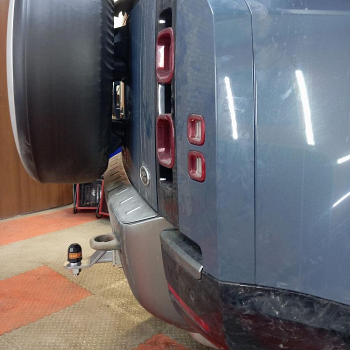 Фаркоп Land Rover Defender 90/110 (SUV) 2019->>> ZinkaR ZL201E