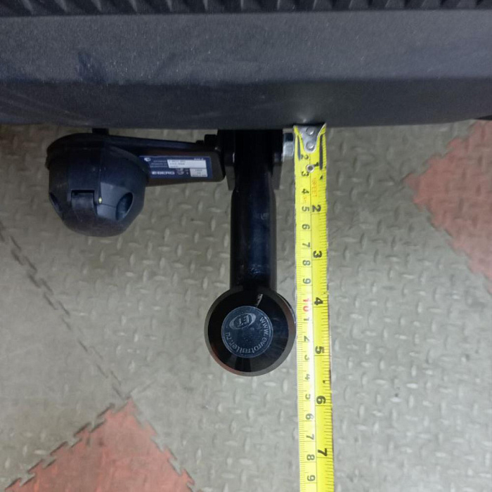 Фаркоп GAC GS8 SUV 2023->>> Berg F.9011.001