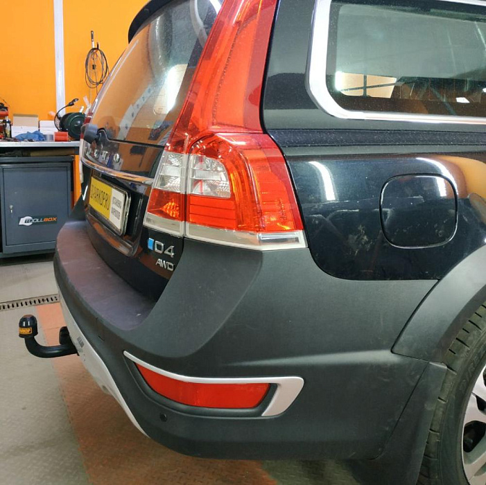 Фаркоп Volvo XC70 BZ (SUV) 2007-2016 Imiola V.015