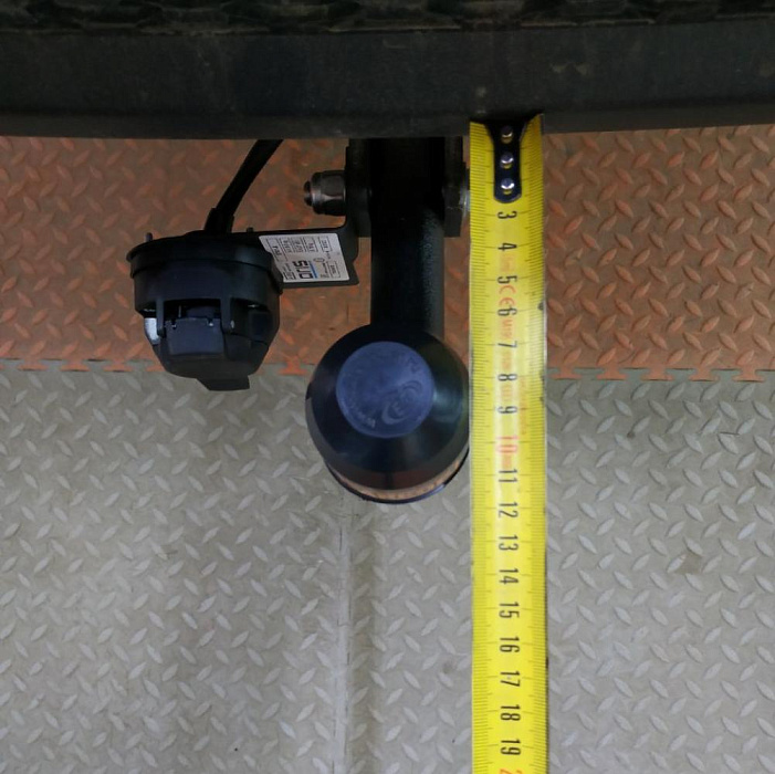 Фаркоп KIA Sorento XM (SUV) 2010-2012 Bosal (Oris) 6741-A